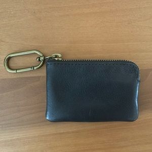 Madewell Leather Carabiner Mini Pouch - True Black